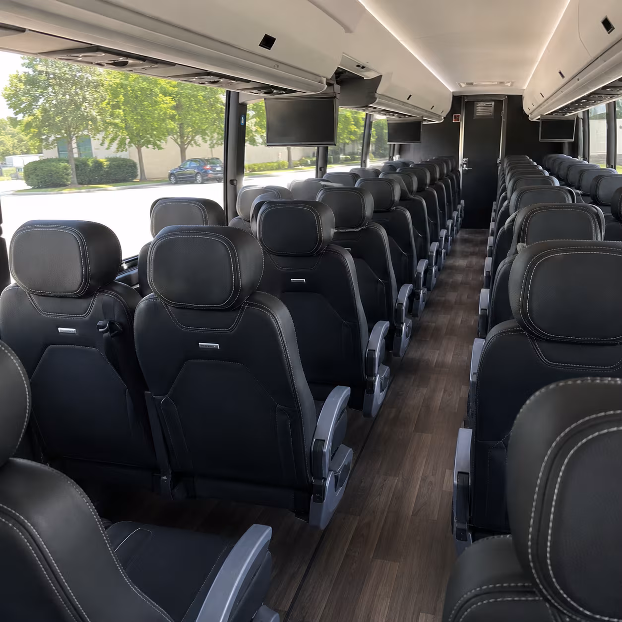charter buses for j l mann and wade hampton prom groups in west greenville