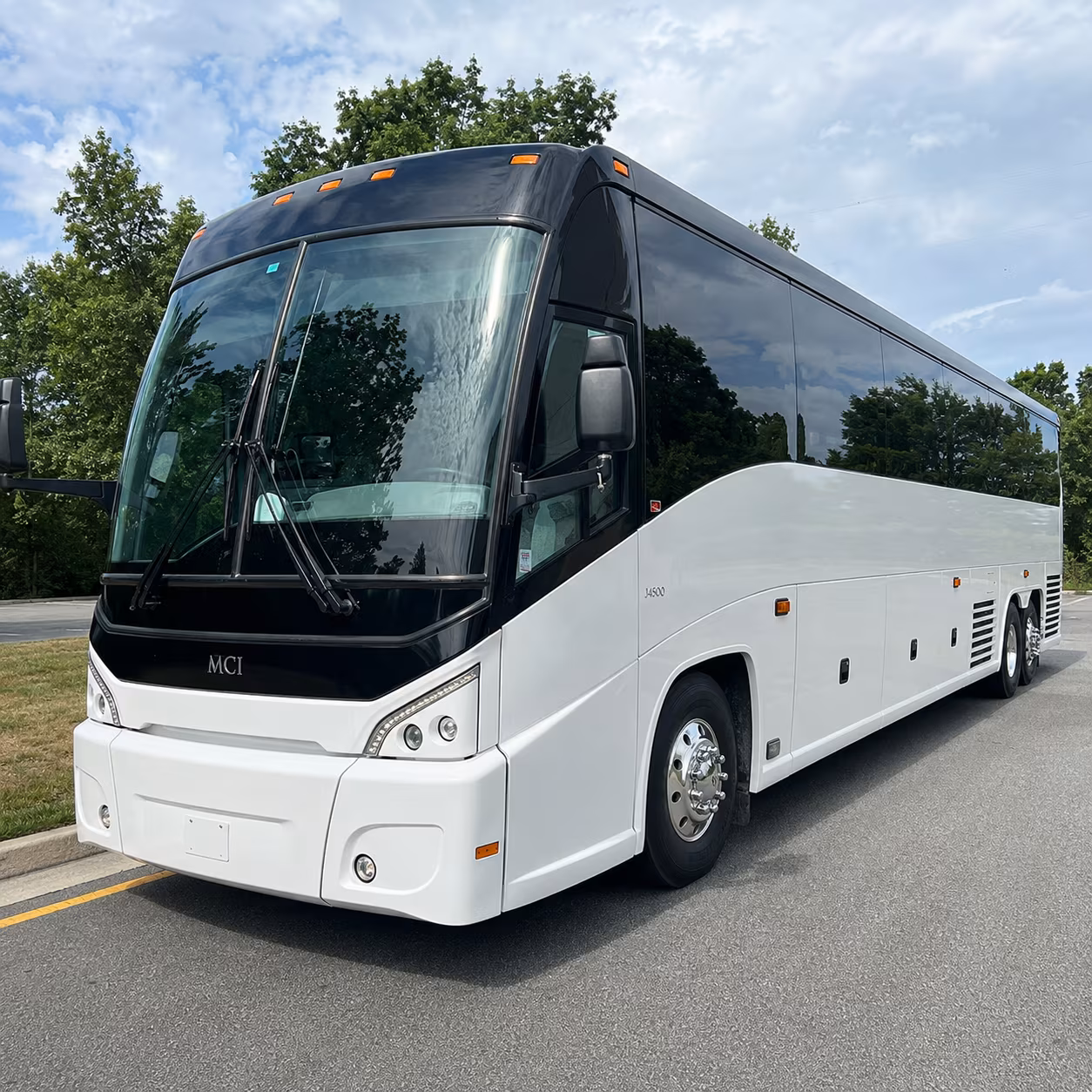 retreat buses for groups heading to kanuga ridgecrest and montreat
